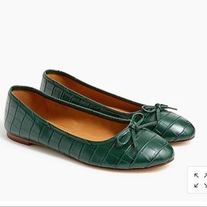 J. Crew Factory green crocodile-embossed ballet flat, size 9